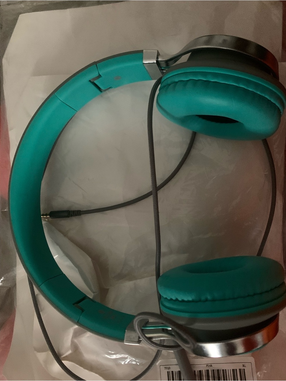 AILIHEN Over-Ear Wired Headphones in- Comfortable Sound